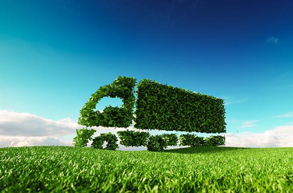 Bild: Will man das EU-Ziel Klimaneutralität 2050 erreichen, muss der Straßengüterverkehr moderner, effizienter und umweltverträglicher werden ...