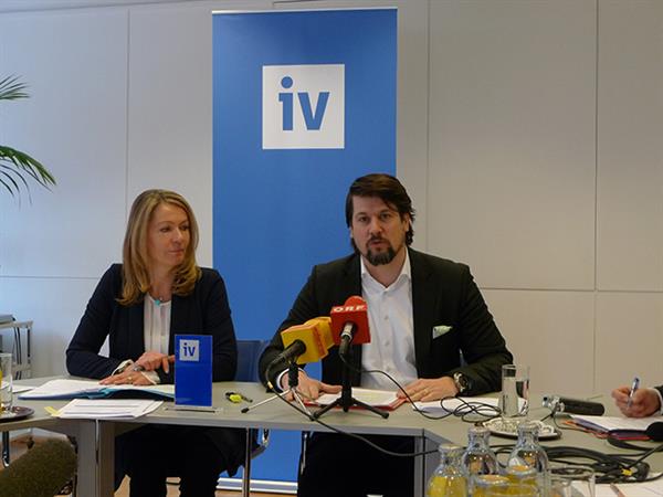 Bild: Positive Konjunktursignale können nicht über problematische Rahmenbedingungen am Standort Kärnten hinwegtäuschen. Raues Weltwirtschaftsklima bedroht laut IV Exporterfolge. 