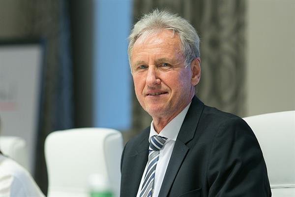 Bild: Die VBV – Vorsorgekasse gilt im Finanzsektor als Vorreiter in Sachen Nachhaltigkeit. Vorstandsvorsitzender Behacker verrät, wie ökonomischer Erfolg und ethisches Wirtschaften gelingen.