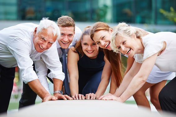 Bild: Die Jobsituation ist für arbeitssuchende Menschen ab 50 nach wie vor schwierig. Experten aus der Wirtschaft diskutierten über Lösungen für die Zukunft und den Status quo in Österreich.