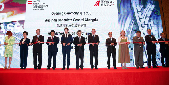 Bild: Als zweitgrößte Volkswirtschaft der Welt wird China zu einem immer ­wichtigeren Wachstumsmarkt für heimische Exporteure ...