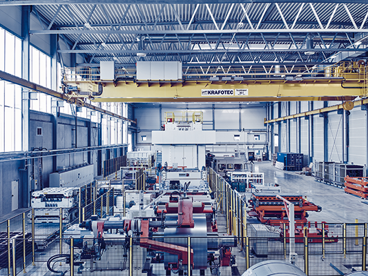 Bild: Die voestalpine Automotive Components GmbH feiert heuer ihr 20-jähriges Bestehen am weltgrößten Standort für High-tech-Automobilplatinen in Linz. Zeit für eine Bilanz.