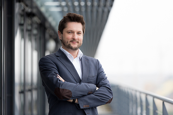 Bild: Unternehmer Damian Izdebski und die techbold technology group erhalten von neuen sowie bestehenden Aktionären eine Investitionssumme von 1,3 Millionen Euro und gehen damit in die Expansionsoffensive.