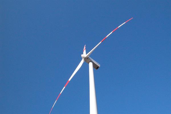 Bild: Wo Leitungen zusammenlaufen, ist ein Schaltschrank selten weit. Ob optimierte Verkabelung, spezialisierte Schränke für besondere Anwendungsfälle oder smarte Intelligenz im Schaltschrank ...