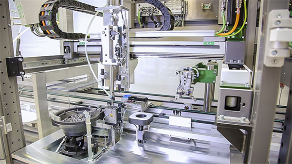 Bild: Wenn Schmutzpartikel zum produktionsbedrohenden Risiko werden