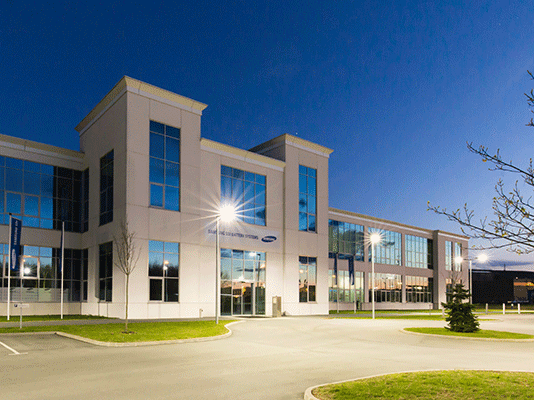 Bild: Schlag Mitternacht erhöhen die vollautomatischen Anlagen der Samsung SDI Battery Systems für zwei Stunden ihre Produktivität. Ein Mysterium? Wohl kaum. Ein universell einsetzbares Analyse-Tool von Roc