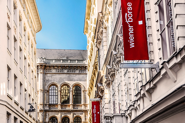 Bild: 2018 verzeichnete die Wiener Börse um vier Milliarden höhere Aktienumsätze als im Vorjahr. 2019 wurde mit einer neuen, vereinfachten Marktsegmentierung begonnen.