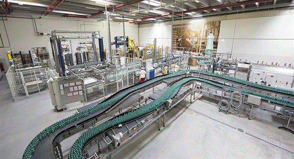 Bild: Die Mineralwasserquellen im burgenländischen Edelstal sind seit der Römerzeit bekannt. Nun steht dort das drittgrößte Produktions- und Logistikzentrum der Coca‑Cola-HBC-Gruppe.