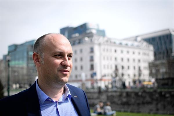 Bild: Millionen von Healthcare-Daten im Netz