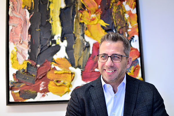 Bild: Schon bald begeht man beim Zollsoftware-­Profi prodata den 50er. Wir haben mit Geschäfts­führer Alexander Hanisch unter anderem über die Historie des Unternehmens gesprochen ...