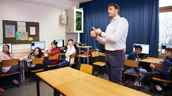 Bild: Accenture unterstützt „Hour of Code“