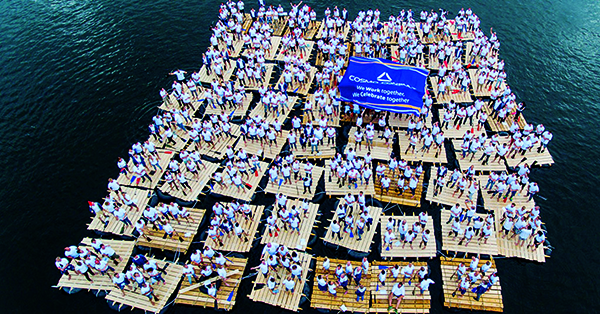 Bild: Vom Silodenken zur  intelligenten End-to-End-Lösung