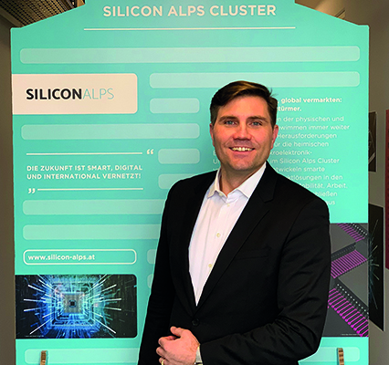 Bild: Silicon-Alps-Geschäftsführer David Johannes Tatschl schlägt  ein neues Kapitel der Erfolgsgeschichte eines einzigartigen,  bundesländerübergreifenden Netzwerks auf.