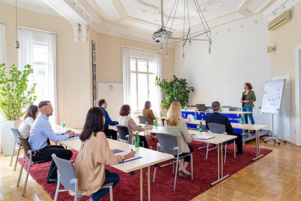 Bild: Bildung, so vielfältig wie das Leben