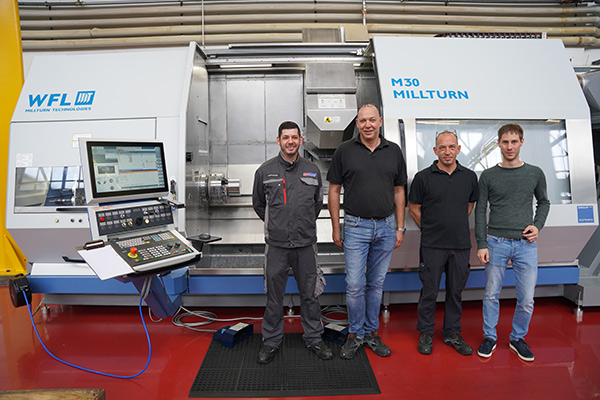 Bild: Mit einem modernen, breit gefächerten und modular aufgebauten Maschinen­programm verarbeitet Wittmann Battenfeld Kunststoffe und andere plastifizierbare Materialien ...