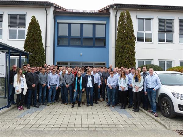 Bild: Gemeinsam 100 Jahre  Industriekompetenz