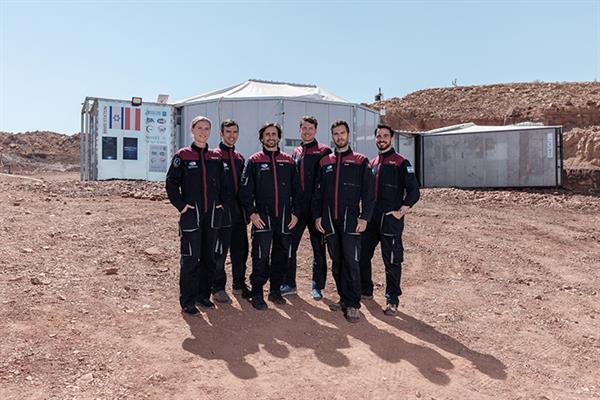 Bild: AMADEE-20, die simulierte Marsmission des Österreichischen Weltraum Forums, konnte nach intensiven Vorbereitungen nun endlich in der israelischen Negev-Wüste durchgeführt werden.