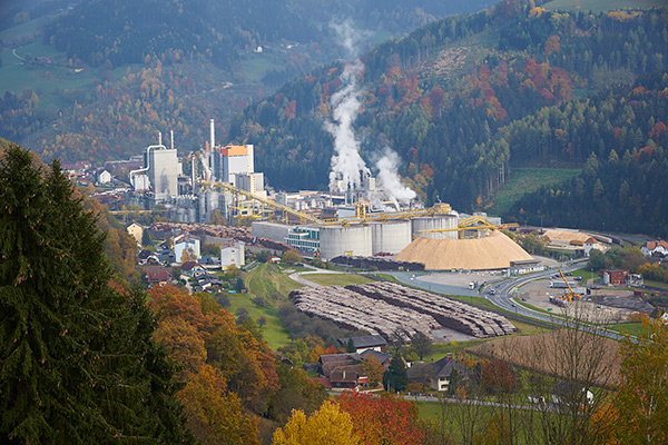 Bild: Mondi Frantschach, der Kärntner Produktionsstandort des internationalen Verpackungs- und Papierherstellers Mondi, investiert 20 Millionen Euro in nachhaltigere Produktionsbedingungen.