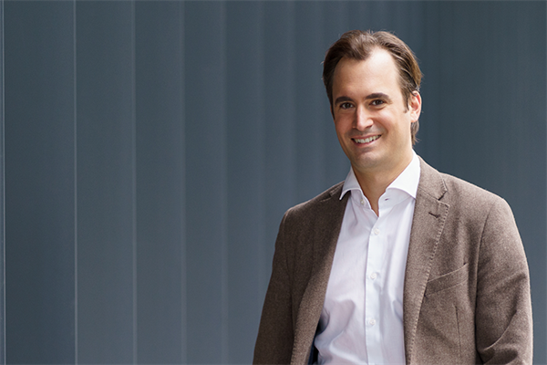 Bild: Welche Konsequenzen der Krieg in der Ukraine auf die Bilanzen und Berichterstattungspflichten österreichischer Unternehmen mit sich bringt, erklärt der Bilanzrechtsexperte Karl Stückler.