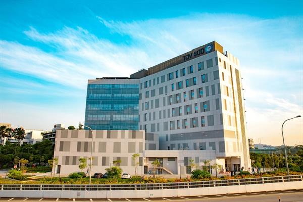 Bild: TÜV SÜD: Nachhaltiges Engagement für klimafitte Gebäude