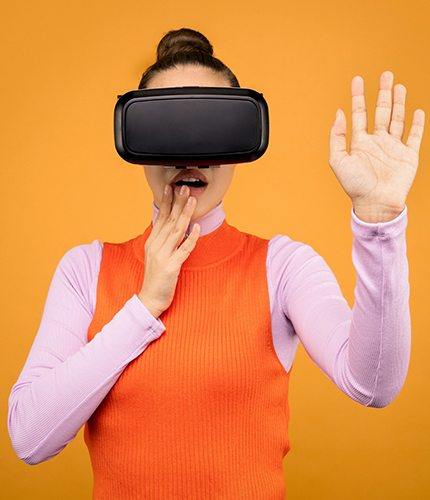 Bild: Während Unternehmen mit modernen Arbeitsplatzlösungen an einer kollaborativen und agilen Arbeitskultur arbeiten, betritt bereits die ­nächste Technologie die digitale Transformationsbühne ...