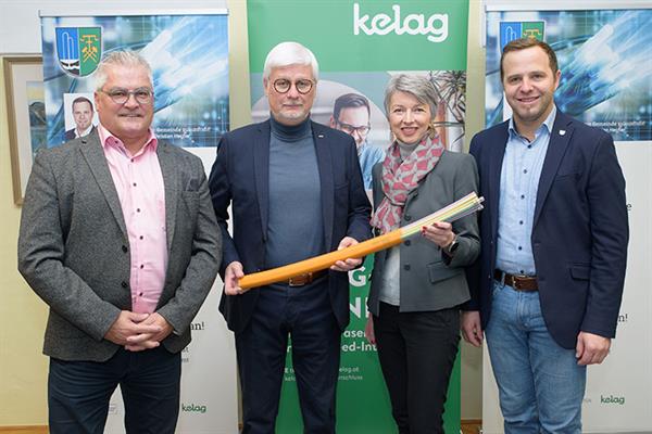 Bild: Die BIK und Kelag-Connect starten den Glasfaserausbau in sieben Kärntner Gemeinden. Das soll sowohl den Wirtschaftsstandort als auch die digitale Anbindung an die Zukunft sichern.