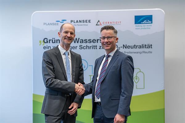 Bild: Der von Plansee benötigte Wasserstoff soll künftig grün produziert werden.  Dazu wurde Ende März mit Linde Gas eine Vereinbarung zur nachhaltigen ­Wasserstoffversorgung unterzeichnet. 