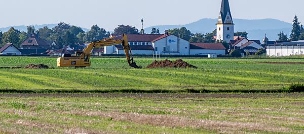 Bild: BMW baut Batteriewerk in Niederbayern