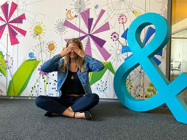 Bild: Helvetia setzt auf Diversität. Dafür geht die Versicherung mit Schweizer Wurzeln innovative Wege im Recruiting, berichtet Thorid Braunstein, Teamleiterin Unternehmens- & Personalentwicklung.