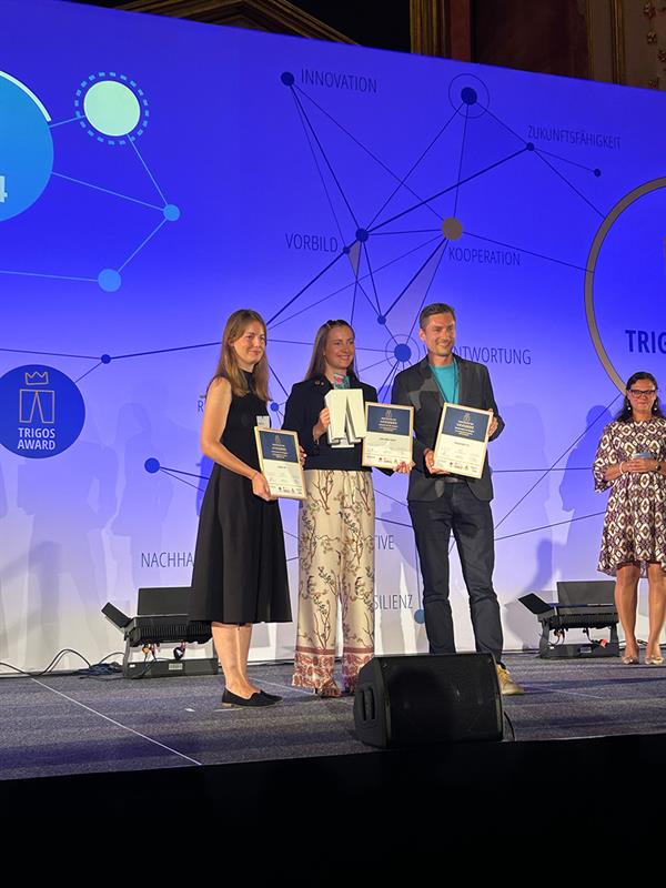 Bild: Blum mit TRIGOS-Award ausgezeichnet