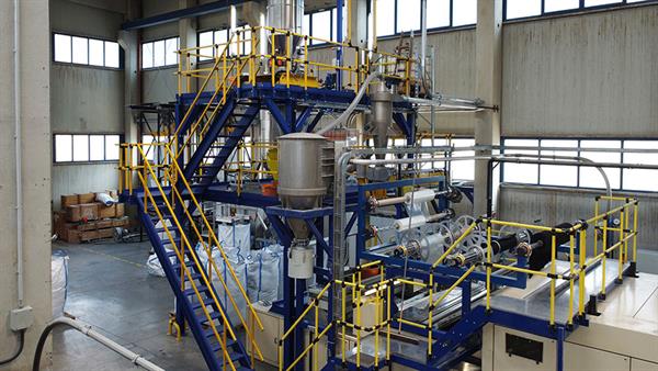 Bild: Getzner Werkstoffe hat 60 Prozent der Anteile am österreichischen Kunststoffverarbeiter TecInn GmbH erworben. Die Firmenbeteiligung bringt zusätzliches Know-how und Kapazitäten.