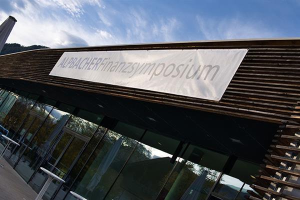 Bild: Das „38. Alpbacher Finanzsymposium“ fand diesmal unter dem Motto „International agieren – aufwärts statt abwärts“ statt. Aon Österreich zählte zu den Hauptsponsoren.
