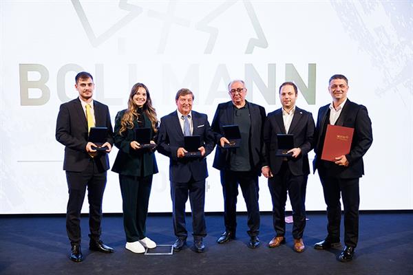 Bild: Die Sparte Transport und Verkehr in der Wirtschaftskammer Wien zeichnete Fair Play Novakov, die H. Fuchs GesmbH ...