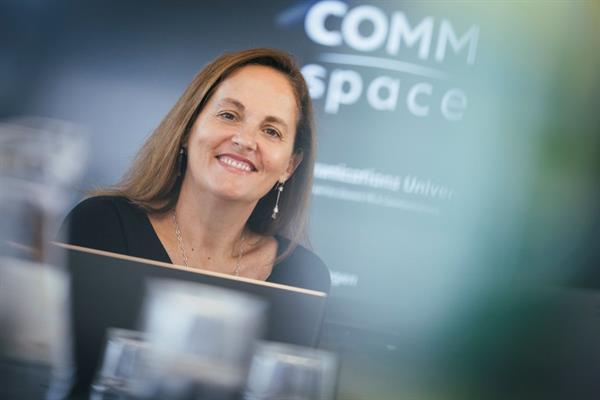 Bild: COMMspace Universe betritt die Bühne