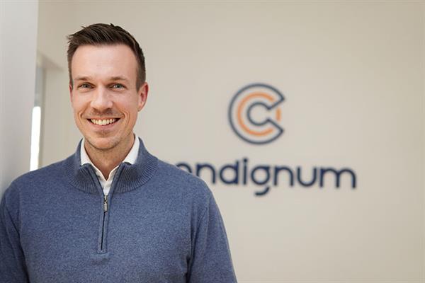 Bild: Simon Leitner, Geschäftsführer von Condignum, im Gespräch über die aktuellen Herausforderungen im Bereich IT-Security, den Einsatz von künstlicher Intelligenz ...