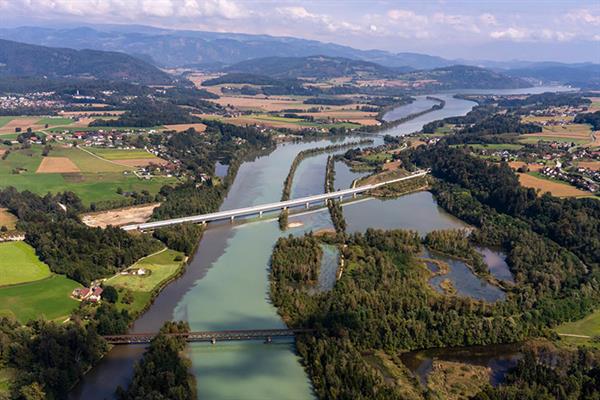 Bild: Ende 2025 fahren die ersten Züge von Graz nach Klagenfurt durch den Koralmtunnel. Dieser historische Meilenstein bedeutet  eine völlig neue Bahn-Qualität für den Süden Österreichs. 