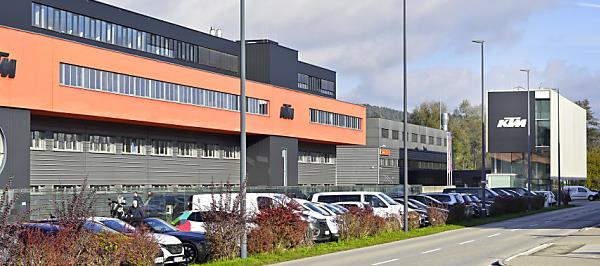 Bild: Im KTM-Werk steht die Produktion ab heute wieder still