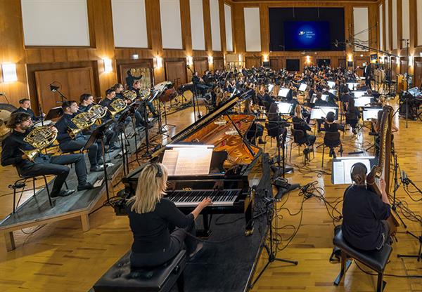 Bild: Der orchestrale Soundtrack, der vielen internationalen Filmen und Serien erst wirklich Leben einhaucht, stammt immer öfter aus Wien ...