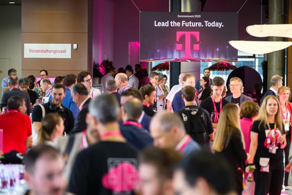 Bild: Greifbare Innovation beim Sommerevent von T-Systems