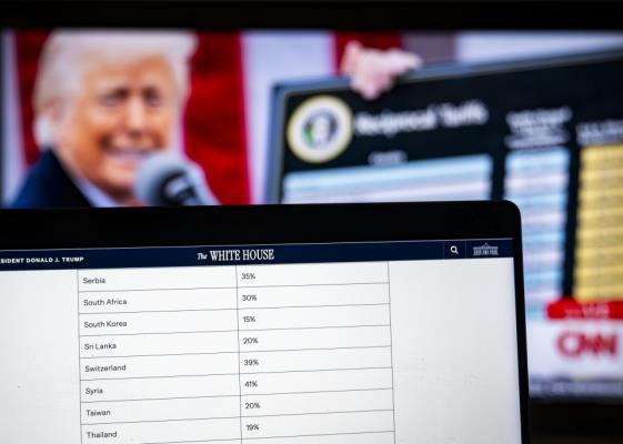 Bild: Neue US-Zölle in Kraft: Wifo-Chef sieht Unsicherheiten