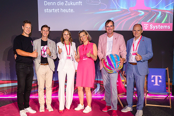 Bild: Technologische Entwicklungen zum Anfassen standen ebenso im Mittelpunkt des Sommerevents von T-Systems wie auch das Menschliche. 