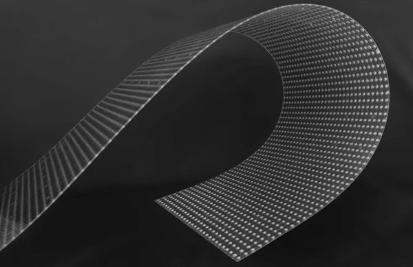 Bild: Transparente LED-Folien als Blickfang