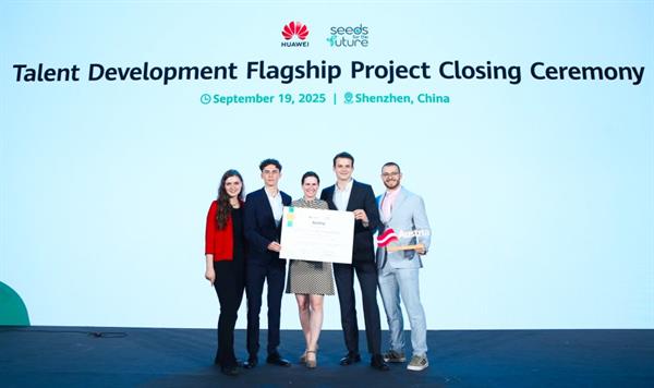 Bild: Studierende auf Bildungsreise in China