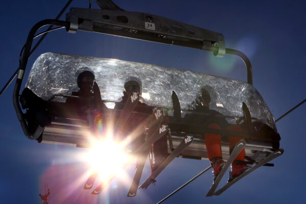 Bild: Skifahren wird wieder teurer