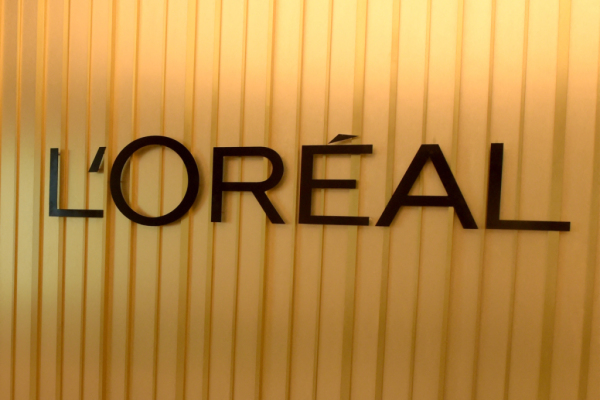 Bild: L'Oreal kauft Kosmetiksparte von Gucci-Mutter um Milliarden