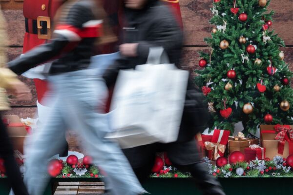 Bild: Umfrage: Aufschwung im Weihnachtsgeschäft nicht zu erwarten