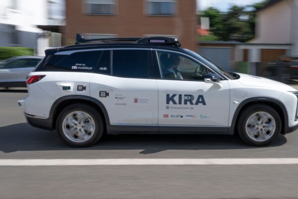 Bild: Österreicher sind gegenüber autonomen Fahrzeugen skeptisch