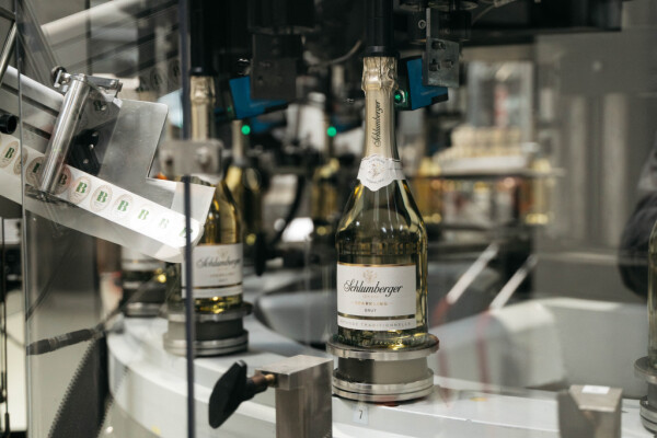 Bild: Schlumberger mit neuem Produktionsstandort im Burgenland