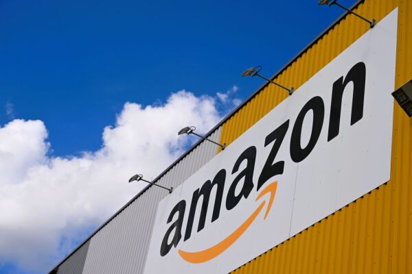 Bild: Amazon streicht rund 14.000 Bürojobs