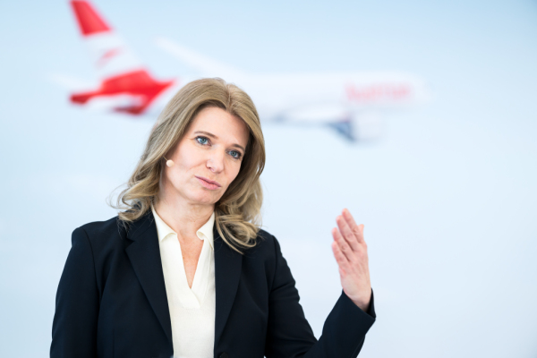 Bild: AUA-Chefin kritisiert Kosten: 